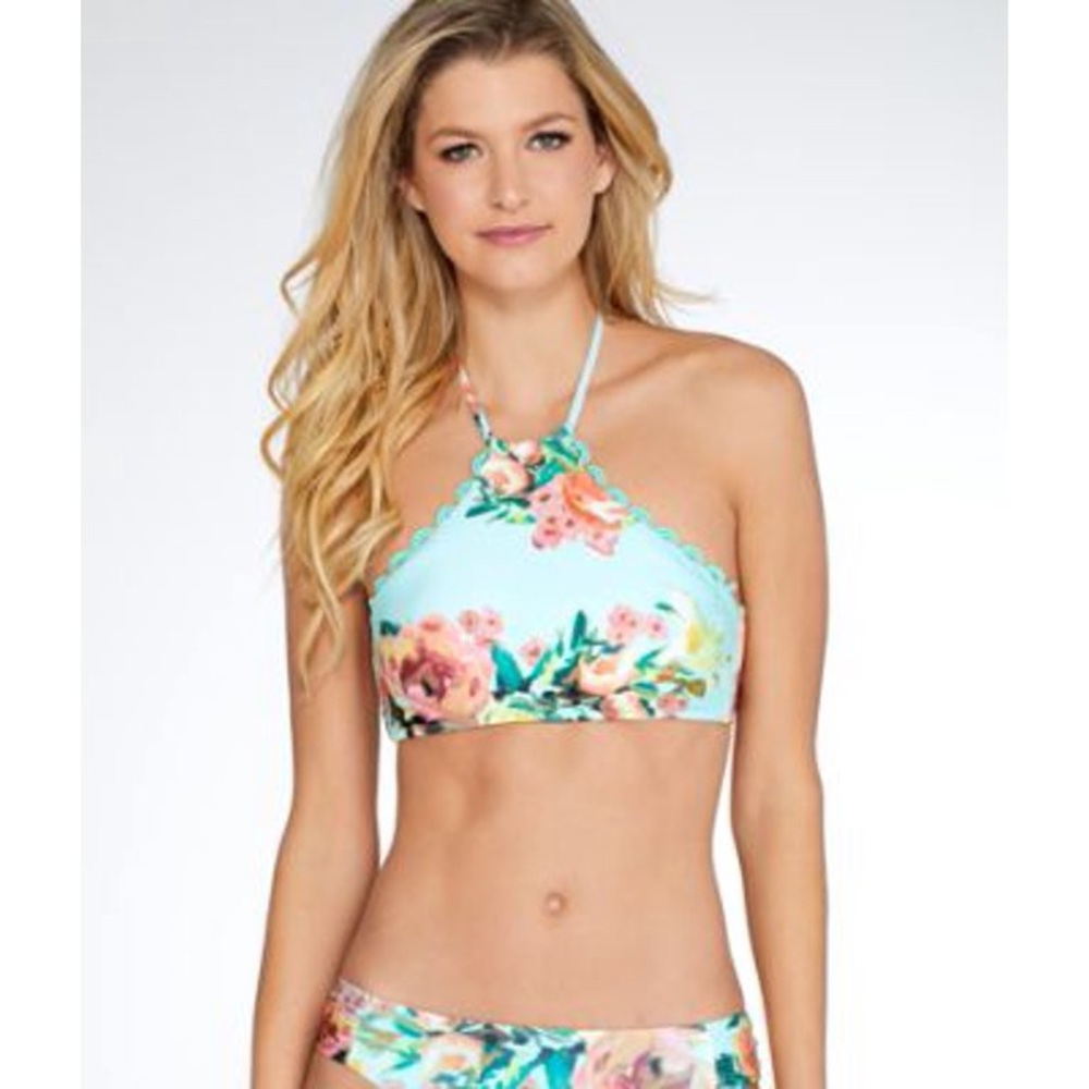 BECCA Bikini Medium Top Large Bottom